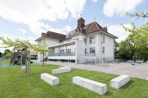 Schulhaus Bernstrasse