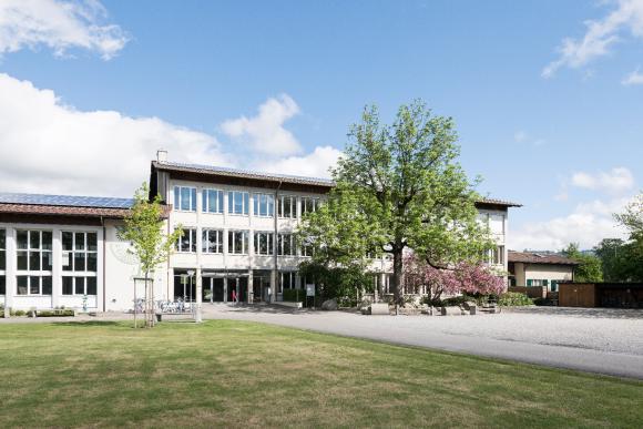 Schulhaus Sonnenfeld