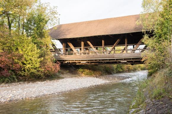 Blick auf die Alte Holzbrücke